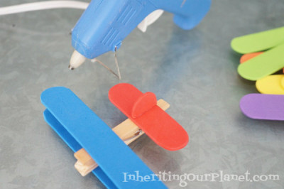 clothespin-airplane-kids-craft-2